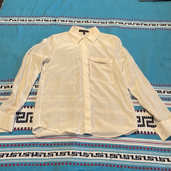 Judith & Charles silk blouse, size 2. Excellent condition. - Picture 2 of 2